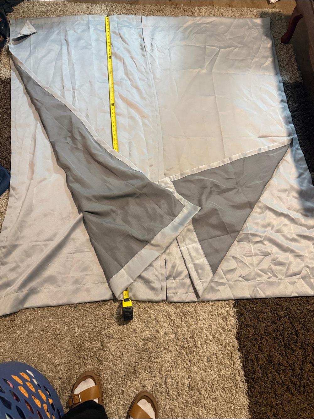 4 Your Zone 36x 63 panels. Color is Juvi Star, excellent condition! - Picture 4 of 5